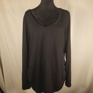 Women's Attention Black V-Neck Women's Top - XL